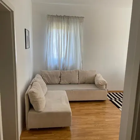 Apartments Mali Ivo Nin Exterior photo