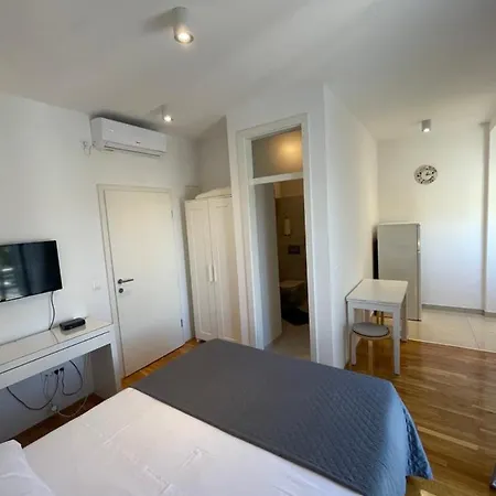 Apartments Mali Ivo Nin Exterior photo